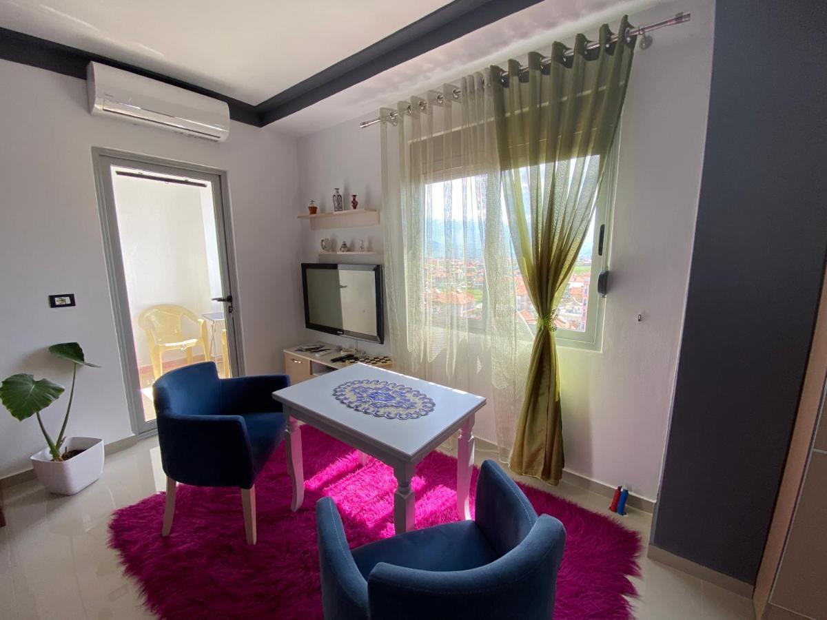 Guest'S Apartament Pogradec Luaran gambar