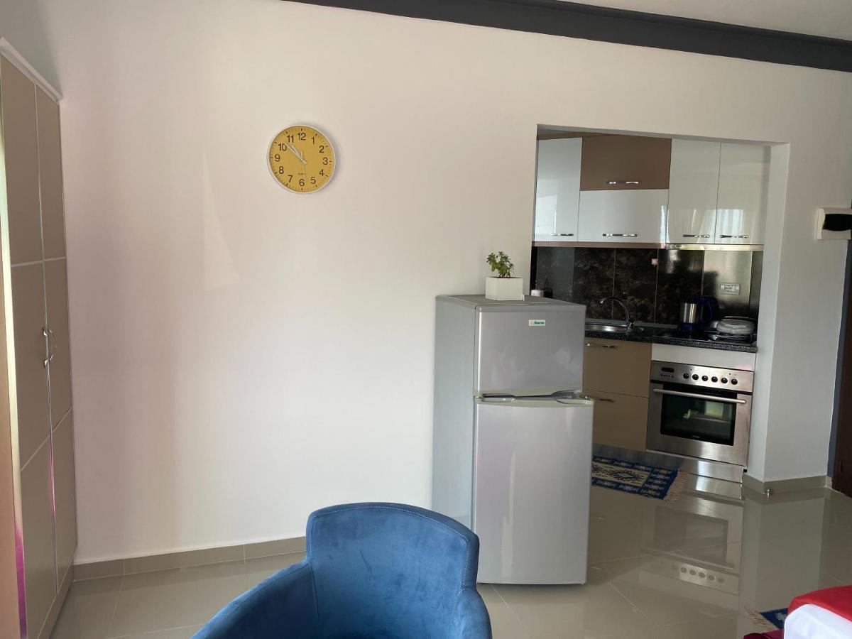 Guest'S Apartament Pogradec Luaran gambar