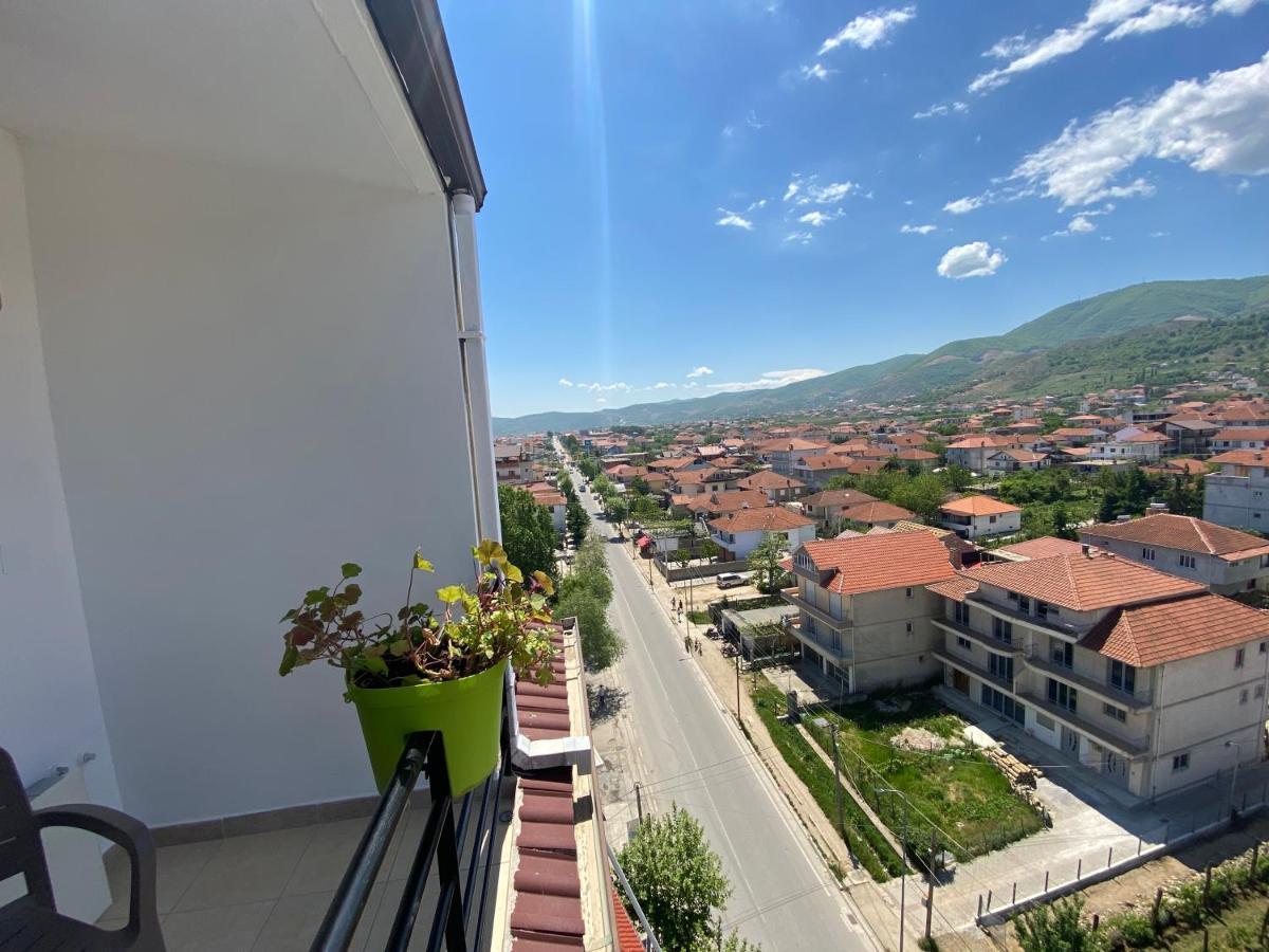 Guest'S Apartament Pogradec Luaran gambar