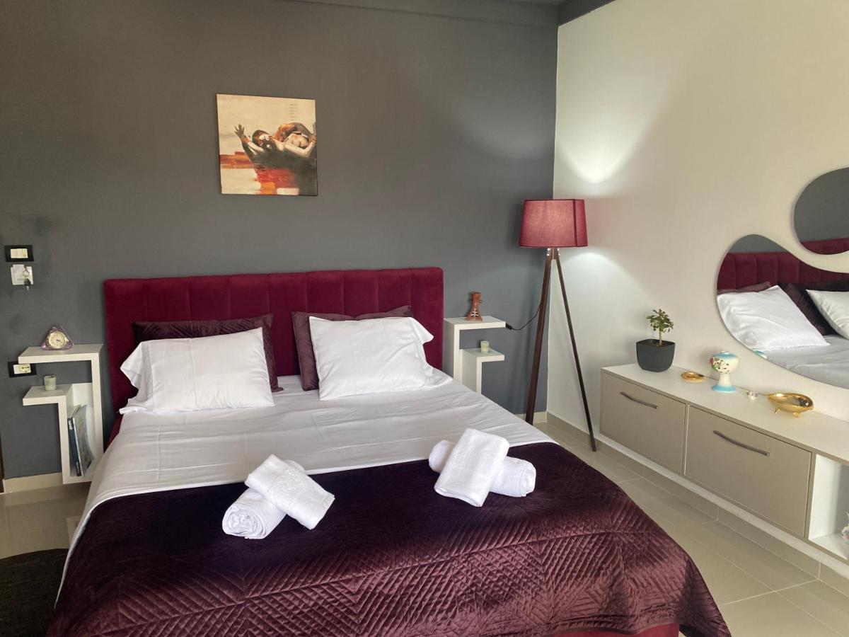 Guest'S Apartament Pogradec Luaran gambar