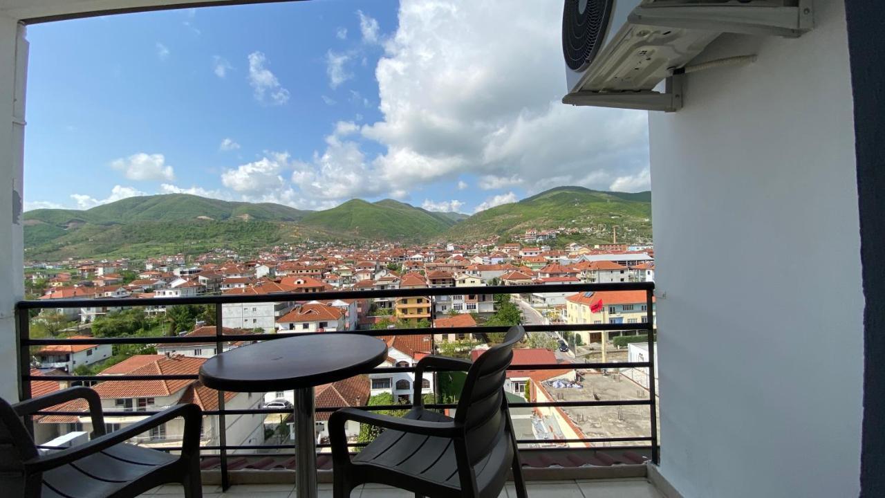 Guest'S Apartament Pogradec Luaran gambar