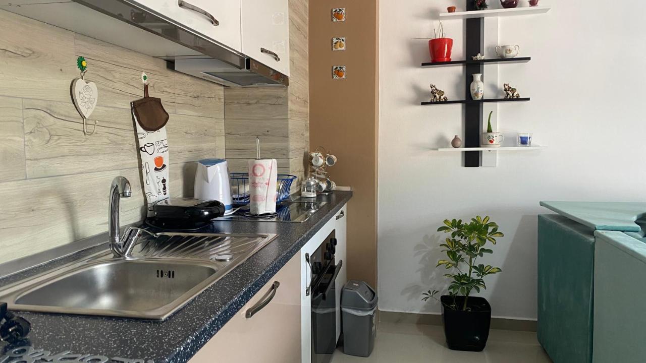 Guest'S Apartament Pogradec Luaran gambar