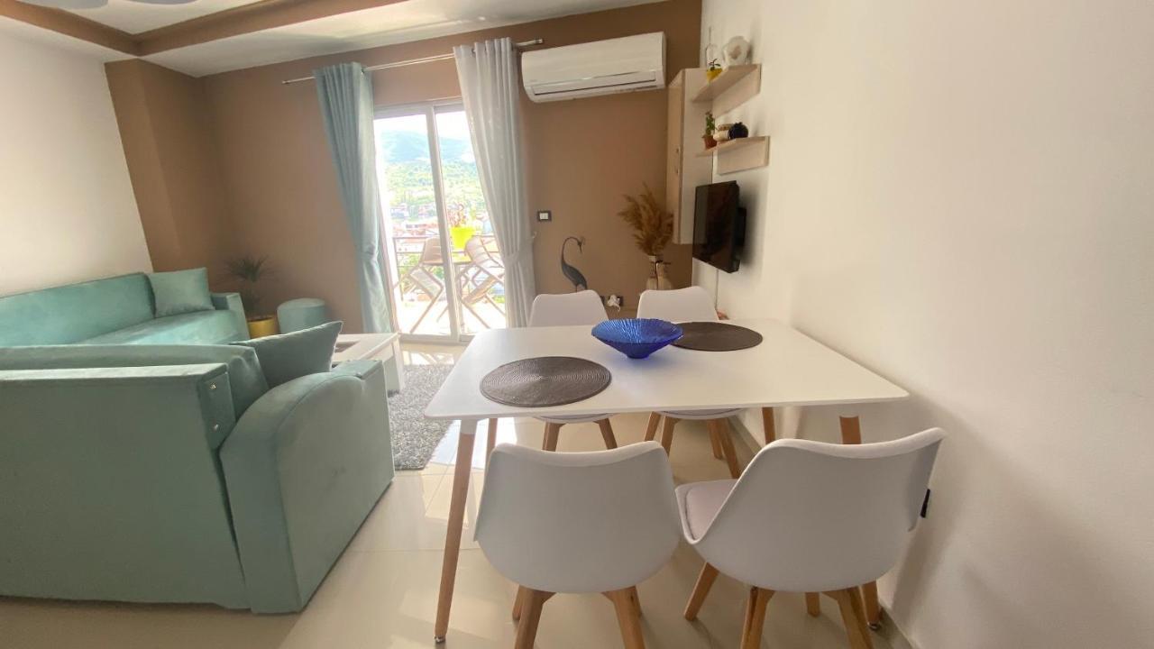 Guest'S Apartament Pogradec Luaran gambar