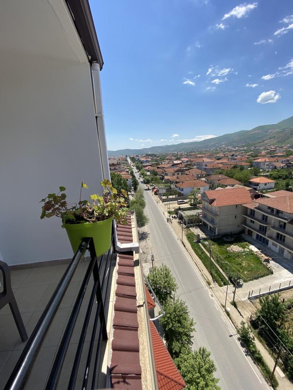 Guest'S Apartament Pogradec Luaran gambar